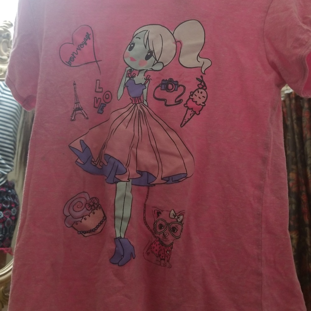 T-shirt